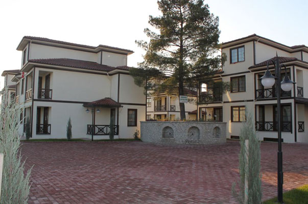 Güleç Çocuk Evleri